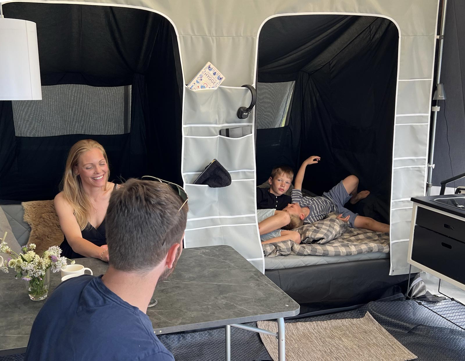 Sleeping Cabin Lid Dark Grey